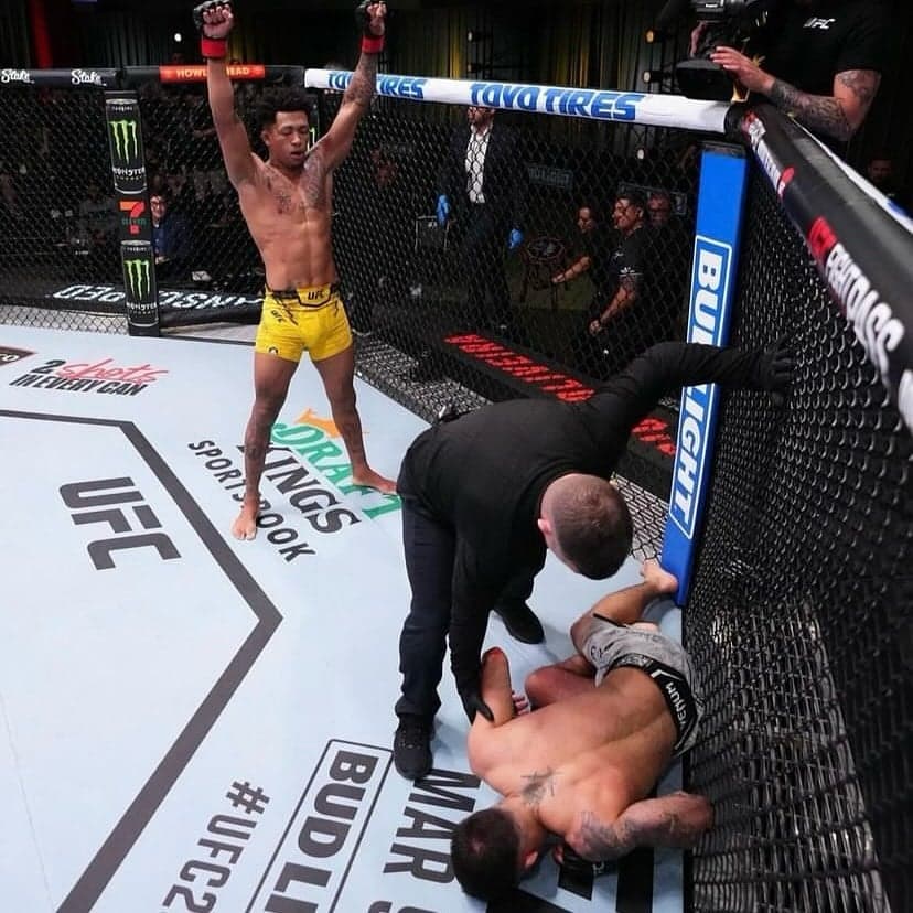 'LokDog' impressionou em vitória sobre Sopaj (Foto: Reprodução Instagram Vinicius 'LokDog')