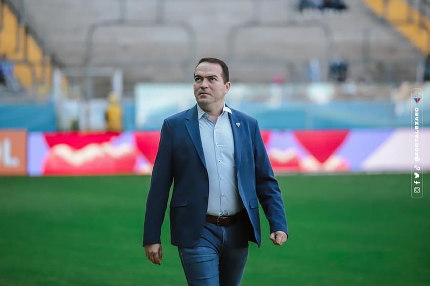Marcelo Paz foi oficializado no Corinthians (Foto: Foto: Divulgação/Fortaleza EC)