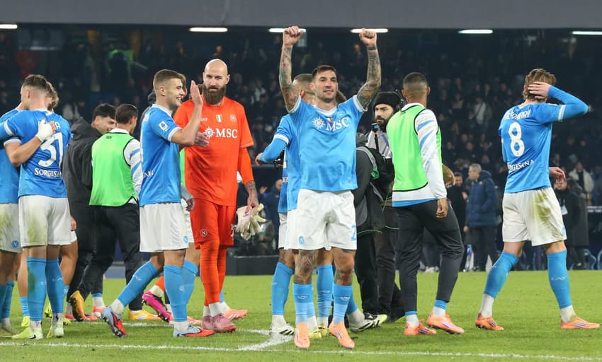 Pelo Campeonato Italiano, o Napoli venceu a Juventus por 2 a 1 (Foto: CARLO HERMANN / AFP)