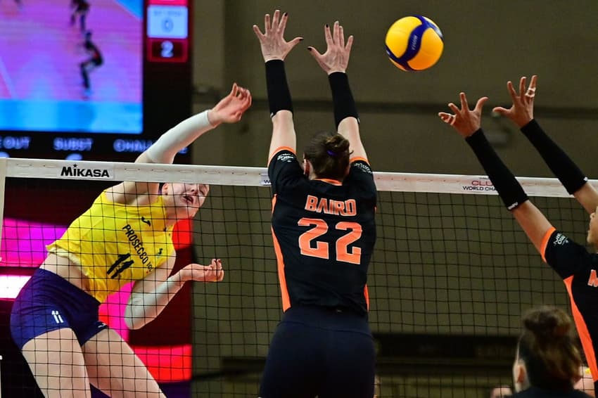 Osasco e Conegliano disputaram a semifinal do Mundial de Clubes