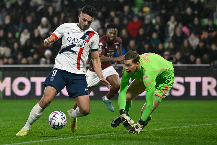 FBL-FRA-LIGUE1-METZ-PSG