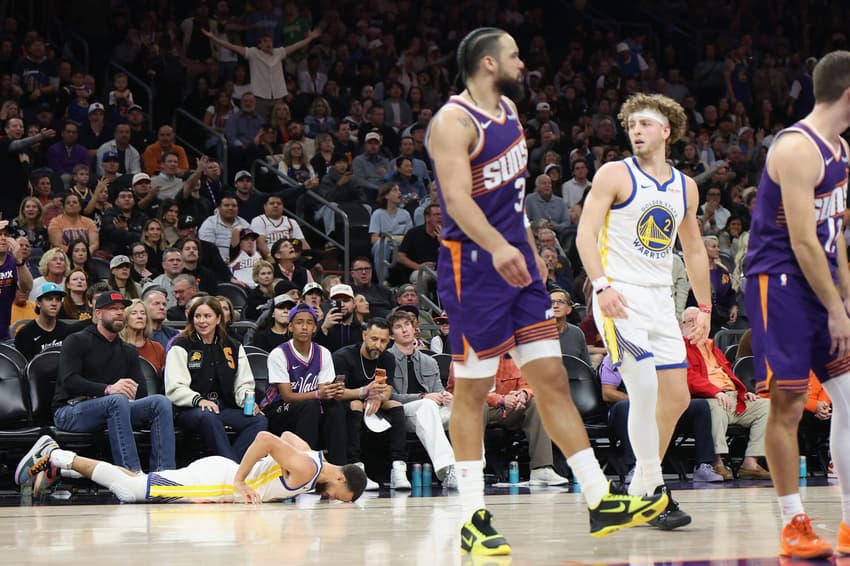 Golden State Warriors v Phoenix Suns - Stephen Curry - NBA