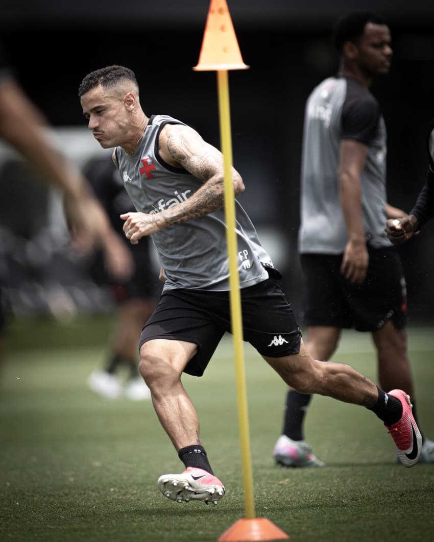 Philippe Coutinho no último treino do Vasco antes da final da Copa do Brasil
