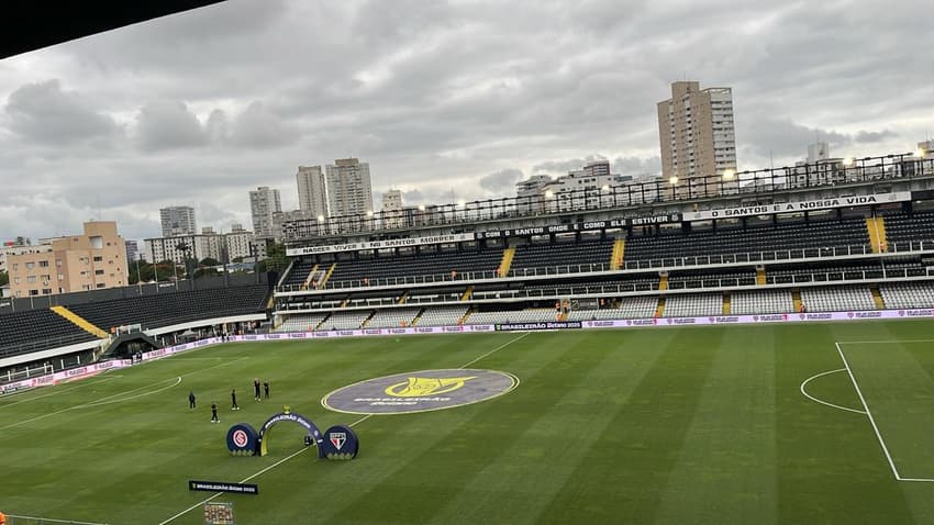 Vila Belmiro recebe São Paulo x Internacional (Foto: Iza Gianola / Lance)