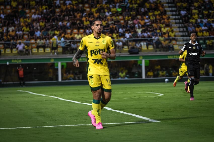 Chico da Costa pelo Mirassol (Foto: Andrey Queiroz/RP FOTOPRESS/GazetaPress) 
