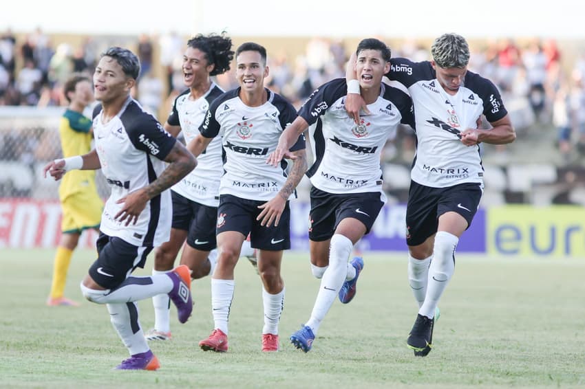 Corinthians vem de vitória diante do XV de Jaú (Foto: Fernando Vieira Sa/Agência F8/Gazeta Press)