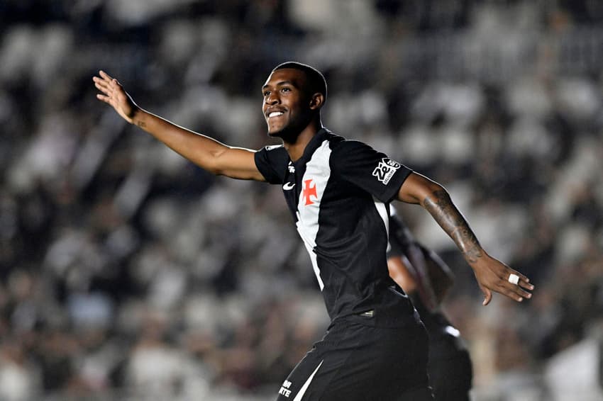 Rayan marcou dois gols na vitória do Vasco sobre o Maricá na 1ª rodada do Campeonato Carioca (Foto: Alexandre Durão/Zimel Press/Gazeta Press)