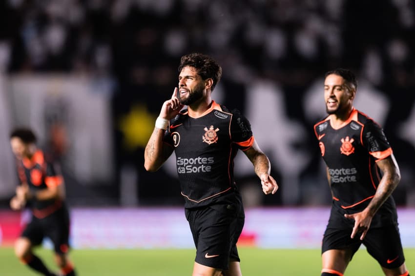 Yuri Alberto comemora gol no clássico entre Santos x Corinthians (Foto: Wanderson Oliveira/PxImages/GazetaPress)