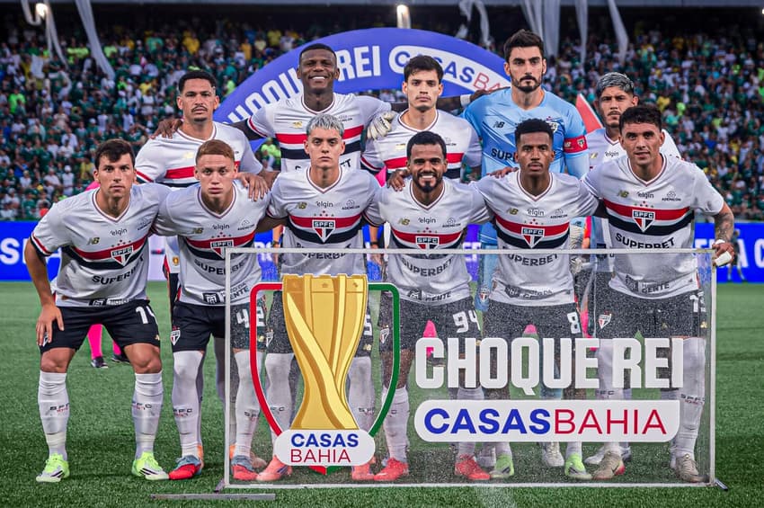 Time do São Paulo antes do duelo contra o Palmeiras (Foto: Anderson Lira/Código19/Gazeta Press)