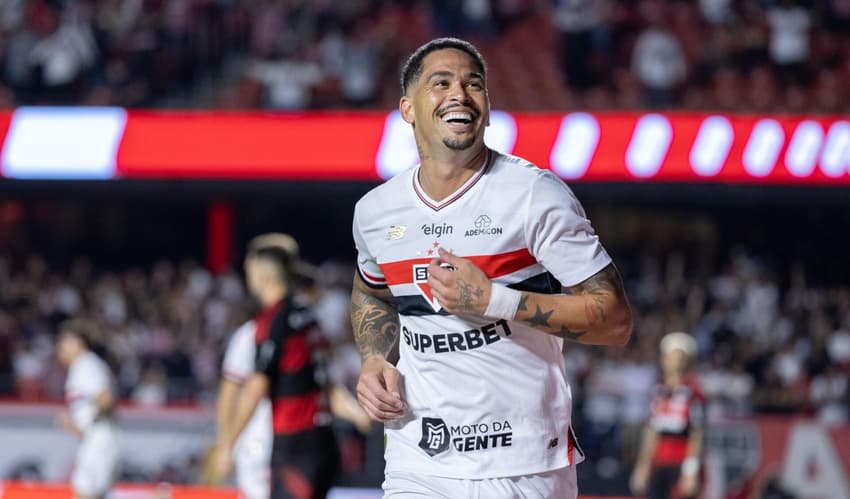 Luciano tem conversas para renovação (Foto: Renato Padalka/Ekobanpress/Gazeta Press) <br>