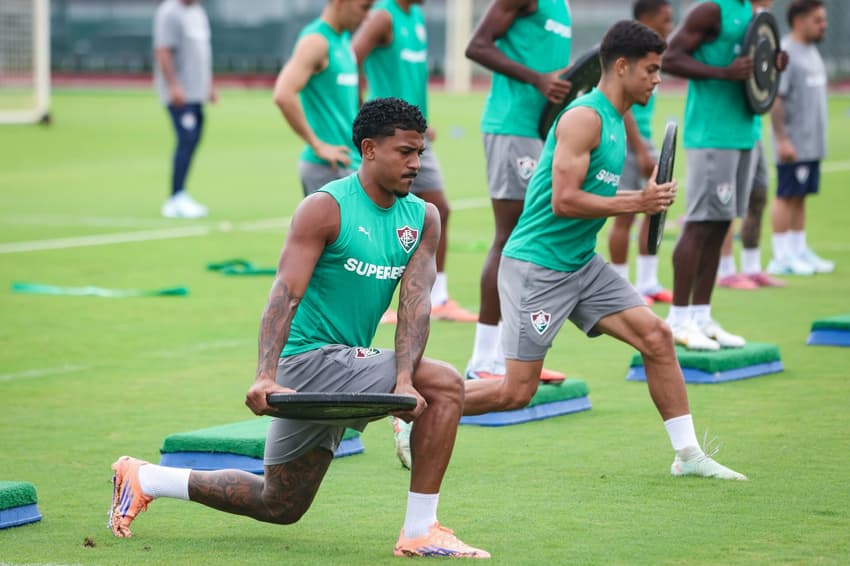 John Kennedy no treino do Fluminense desta terça-feira (6) (Foto: Marcelo Gonçalves/ Fluminense FC)