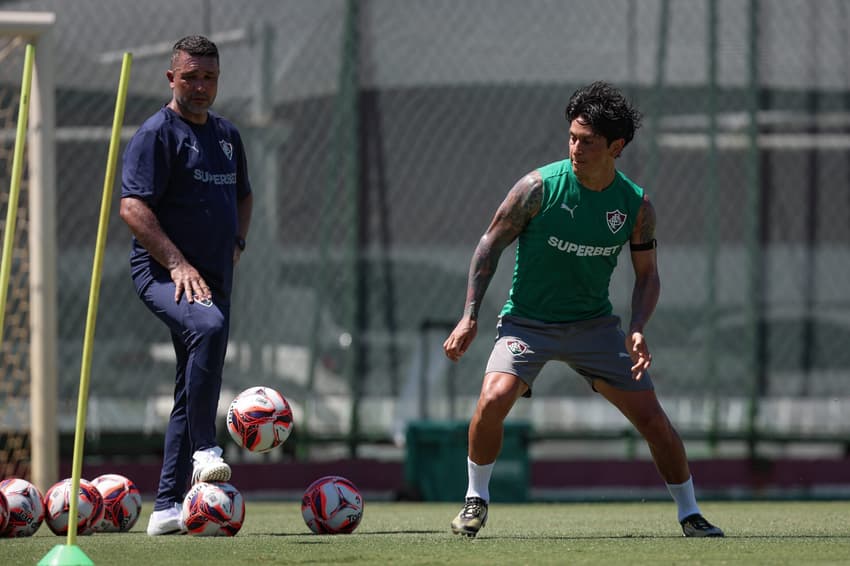 Cano em treino pelo Fluminense nesta sexta-feira (9) (Foto: Marcelo Gonçalves/ Fluminense FC)
