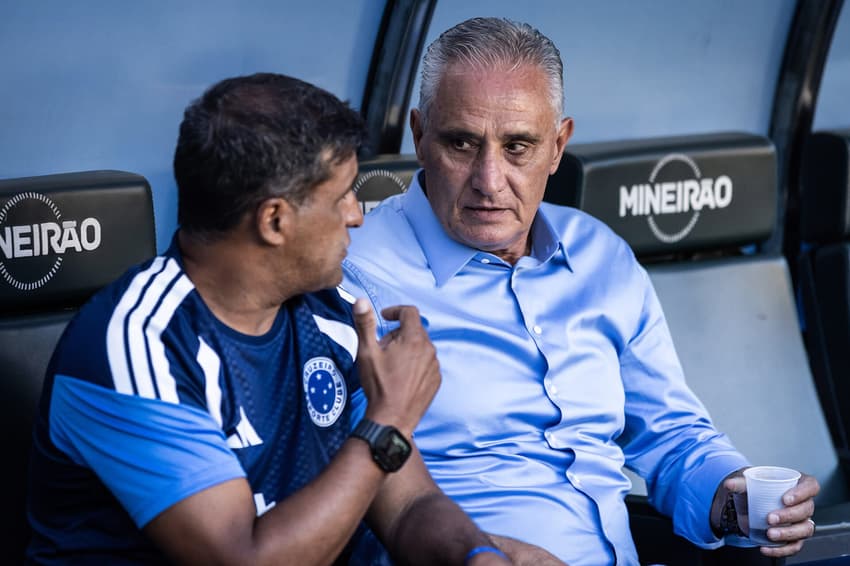 Tite, técnico do Cruzeiro (Foto: Gustavo Aleixo/Cruzeiro)   