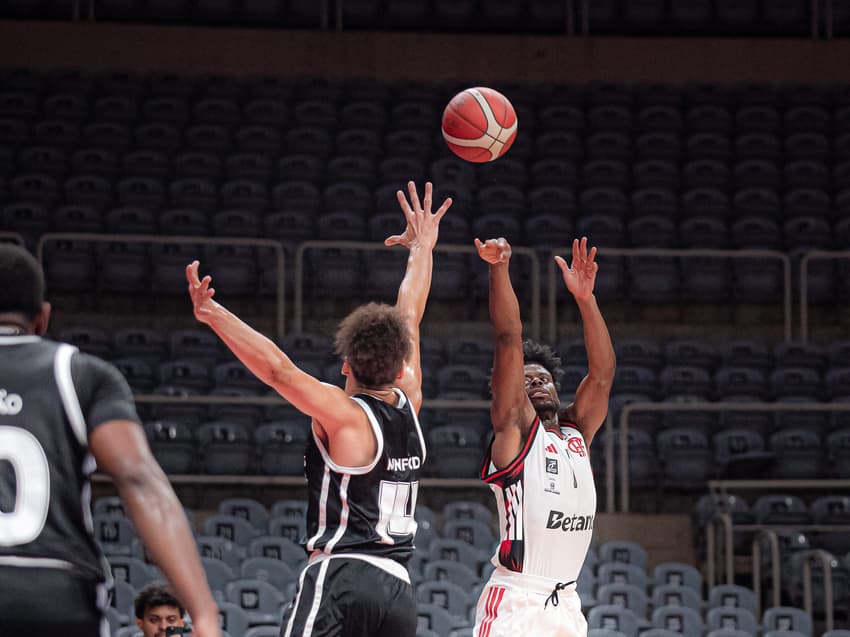 Flamengo vence Corinthians no NBB (Paula Reis/ Flamengo)