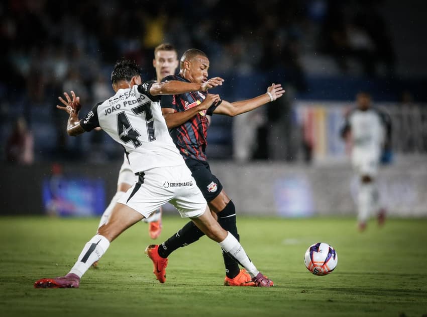 Bragantino venceu o Corinthians