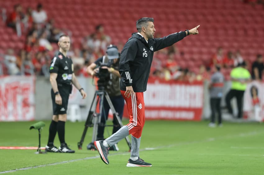 Paulo Pezzolano, técnico do Internacional