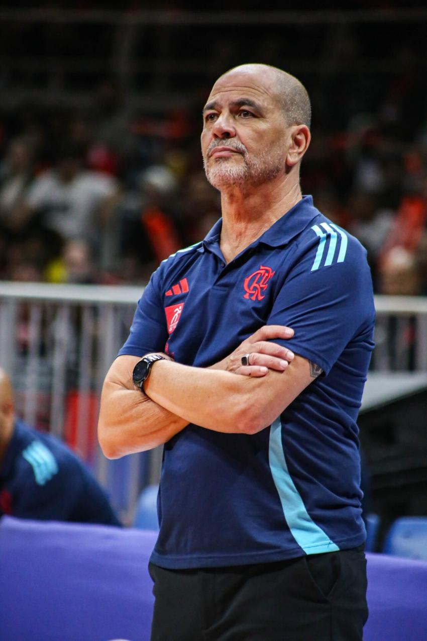 Sergio "Oveja" Hernández chegou no Flamengo em fevereiro de 2025 (Foto: Juliana Nascimento / CRF)