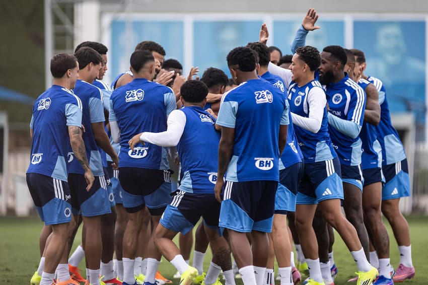 Elenco do Cruzeiro (Foto: Gustavo Aleixo/Cruzeiro) 