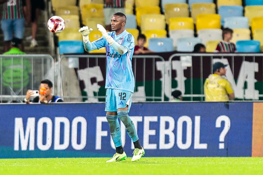 Andrew em sua estreia pelo Flamengo (Foto: Gilvan de Souza/Flamengo)