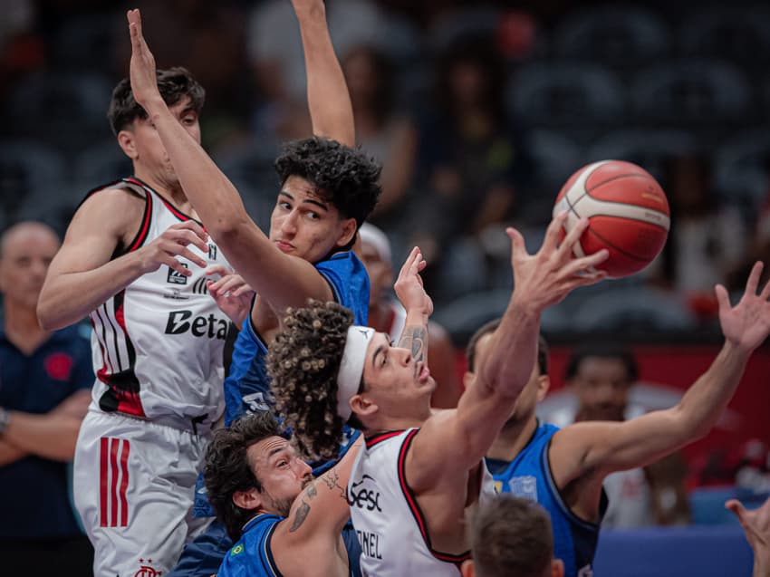 Flamengo foi derrotado para o KTO Minas no Maracanazinho na semifinal do Super 8 (Foto: Paula Reis / Flamengo)