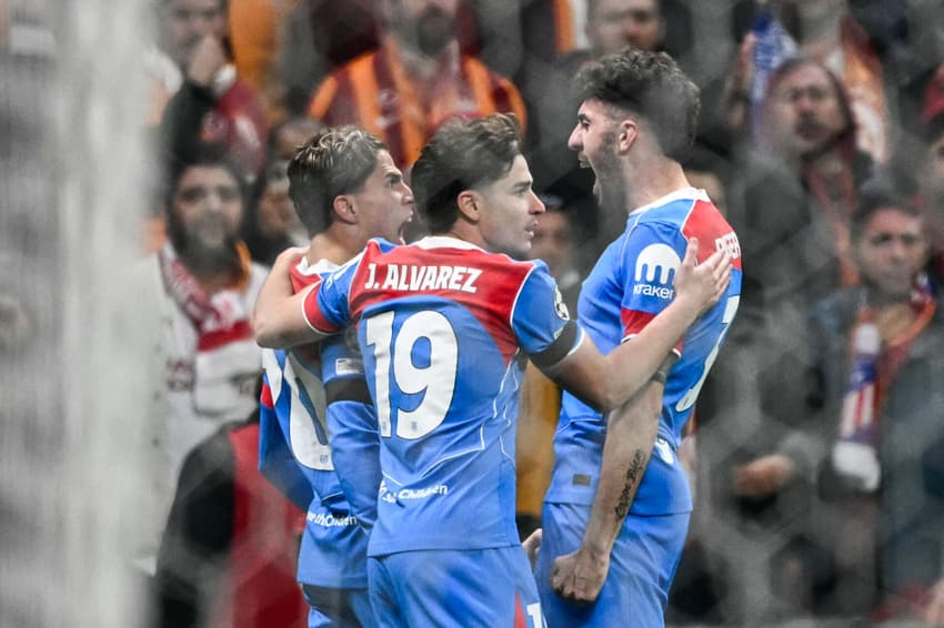 Giuliano Simeone comemora gol do Atlético de Madrid contra o Galatasaray na Champions League (Foto: OZAN KOSE / AFP)