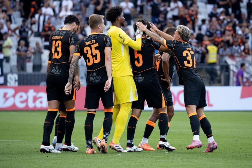 Corinthians 3 x 0 Ponte Preta