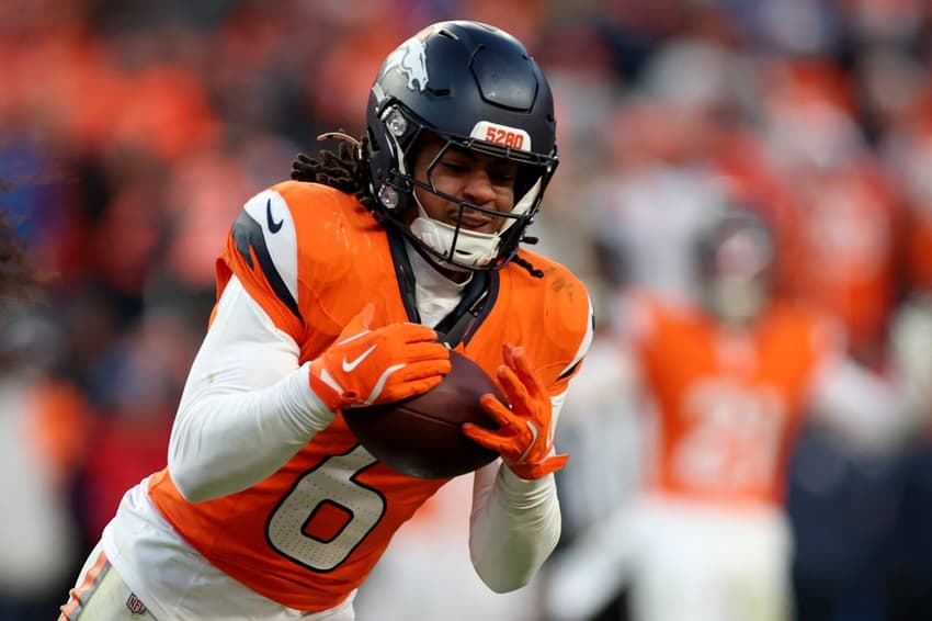 O Denver Broncos irá encarar o New England Patriots na final da AFC (Foto: Matthew Stockman/AFP)