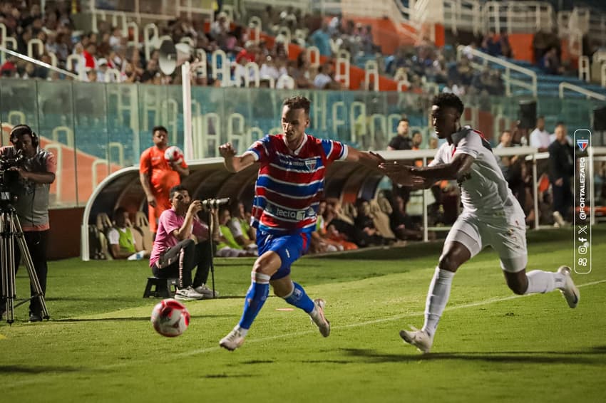 Partida entre Ferroviário e Fortaleza, pelo Campeonato Cearense (Foto: Leonardo Moreira/Fortaleza EC)