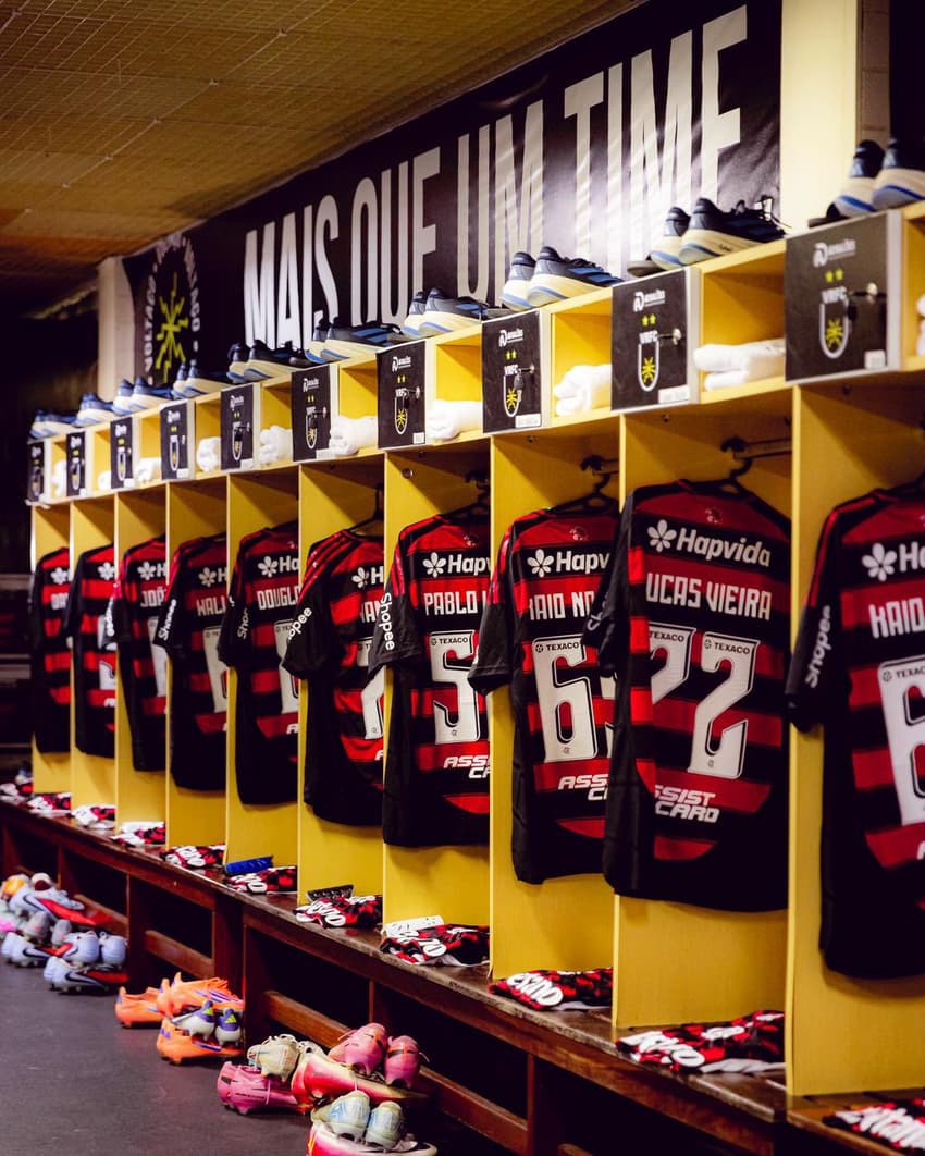 Vestiário do Flamengo para a estreia em 2026 com a Portuguesa (Foto: Divulgação/Flamengo)