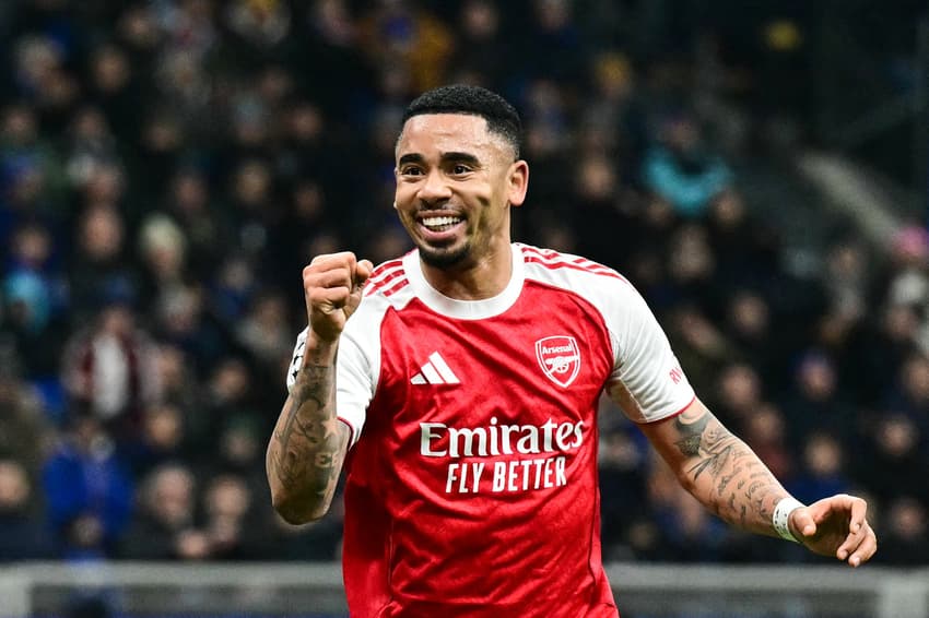 Gabriel Jesus comemora gol pelo Arsenal contra a Inter de Milão, pela Champions League