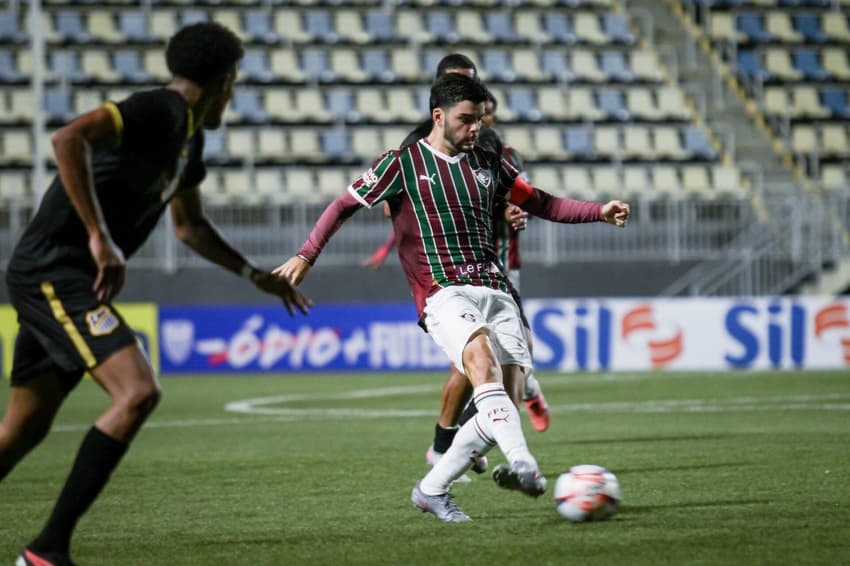 Gorgulho, capitão do Fluminense contra o Água Santa, pela Copinha
