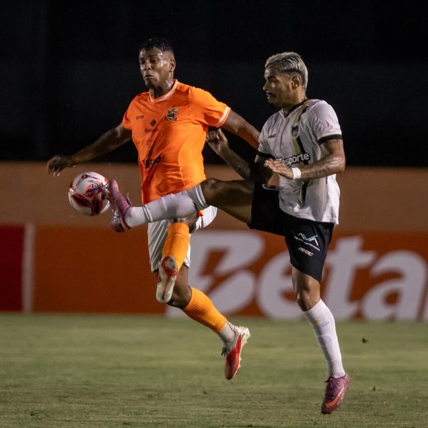 Nova Iguaçu e Volta Redonda empataram pela quarta rodada do Carioca