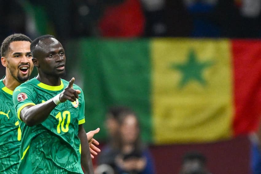 Sadio Mané comemora gol de Senegal contra o Egito, na Copa Africana de Nações