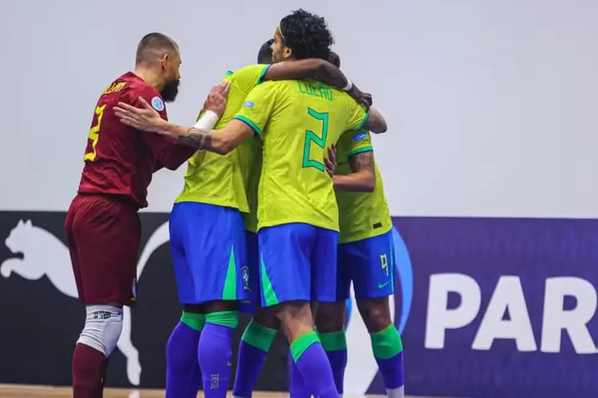 Seleção Brasileira de futsal contra a Bolívia na Copa América de futsal 2026 (Foto: Divulgação / Conmebol)