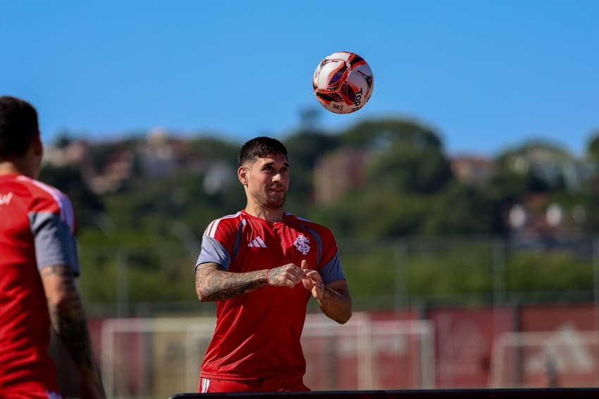 Rodrigo Villagra, volante do Internacional