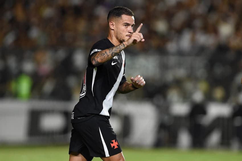 Coutinho em Vasco e Marica pelo Campeonato Carioca 2026.