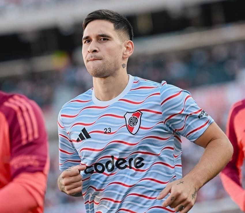 Villagra River Plate