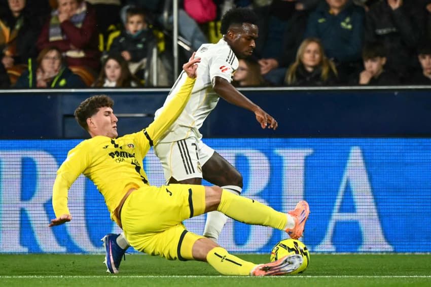 Vini Jr em ação pelo Real Madrid contra o Villarreal, pela La Liga