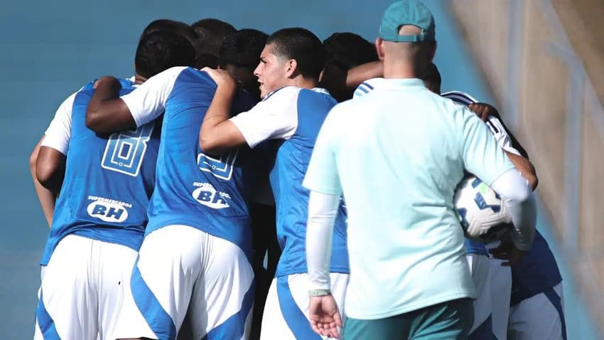 Time Sub-20 do Cruzeiro (Foto: Gustavo Martins / Cruzeiro)