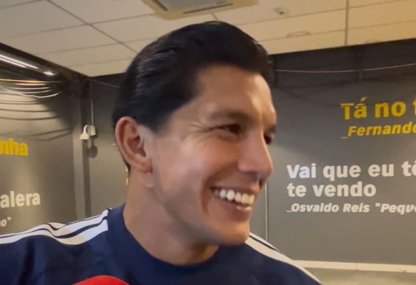 Romero (Foto: Eduardo Stauti/Lance!)