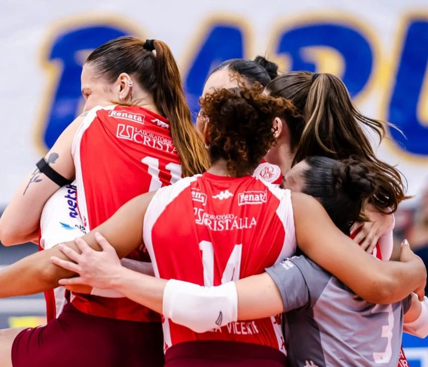 Sesc Flamengo e Paulistano Barueri se enfrentam pelas quartas de final da Copa Brasil de Vôlei (Foto: Fernanda Georges)