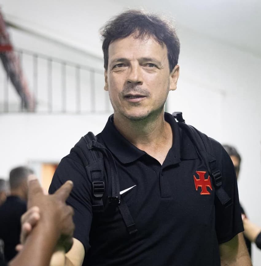 Fernando Diniz antes da partida entre Vasco e Boavista (Foto: Matheus Lima/Vasco)