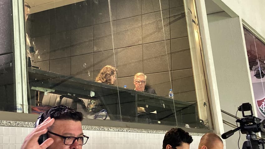 Carlo Ancelotti na partida entre Fluminese e Grêmio, no Maracanã (Foto: Pedro Brandão/Lance!)