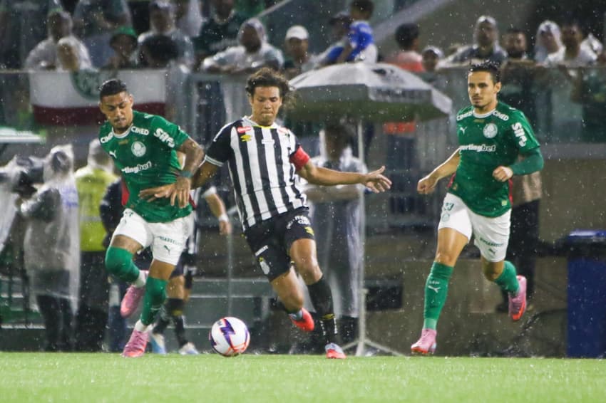 Palmeiras e Santos se enfrentam pela segunda rodada do Campeonato Paulista de 2026 (Foto: Vinicius Nunes/Agência F8/Gazeta Press)