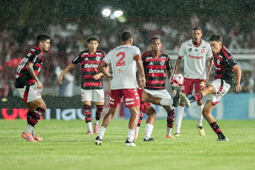 Bangu x Flamengo pelo Campeonato Carioca (Foto: Gilvan de Souza / Flamengo)