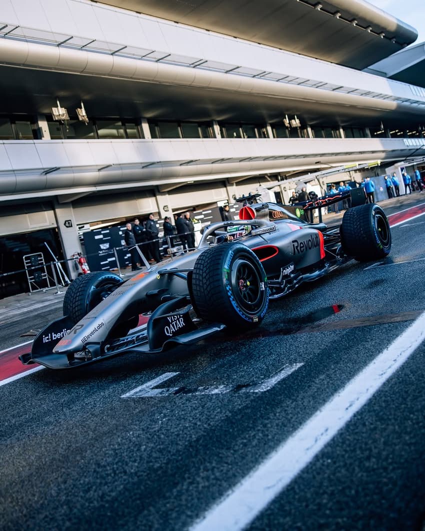 Bortoleto em shakedown da F1 2026 (Foto: Reprodução/ X)