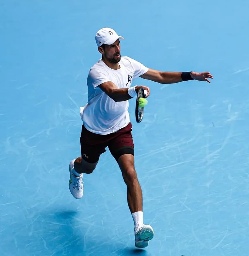 Novak Djokovic faz primeiro treino no Australian Open (Foto: Reprodução Instagram)
