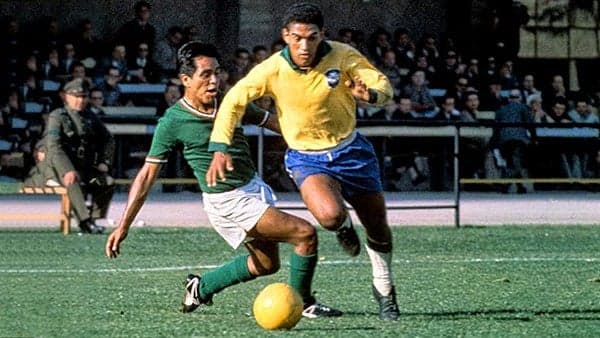 Garrincha é considerado por muitos o maior driblador de todos os tempos