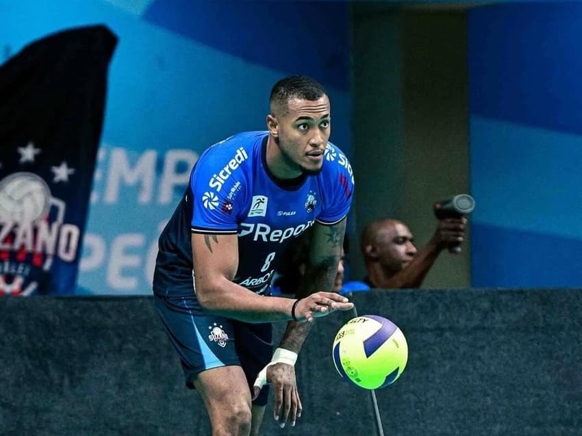 Guilherme Sabino durante partida do Suzano (Foto: Reprodução Instagram)