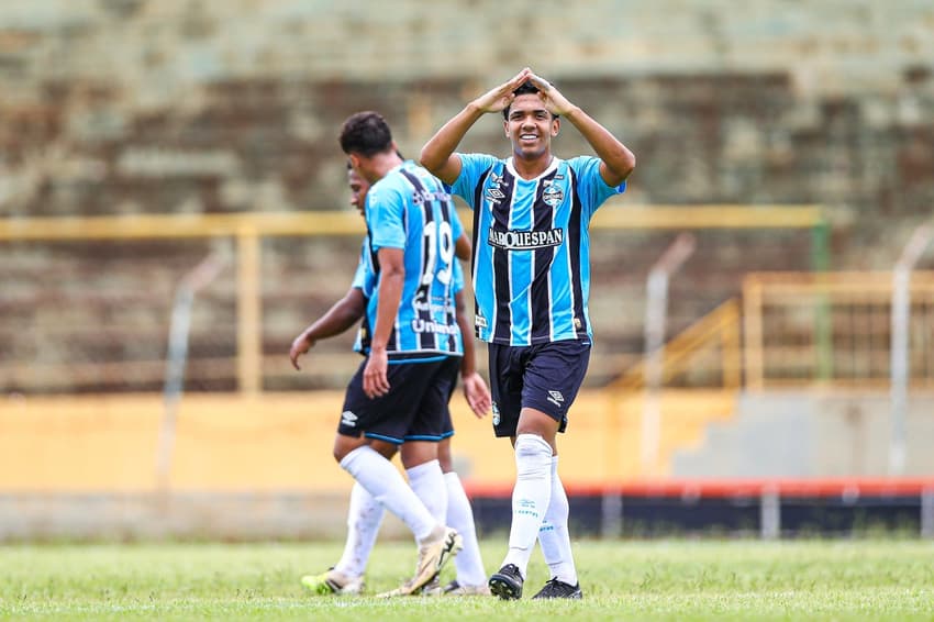 Grêmio vence o Ceará e está nas semifinais da Copinha 2026
